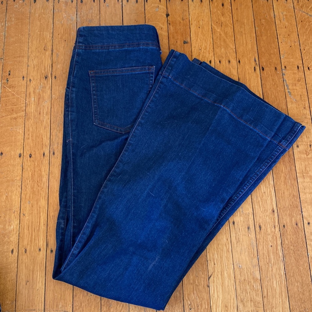 Flared jeans